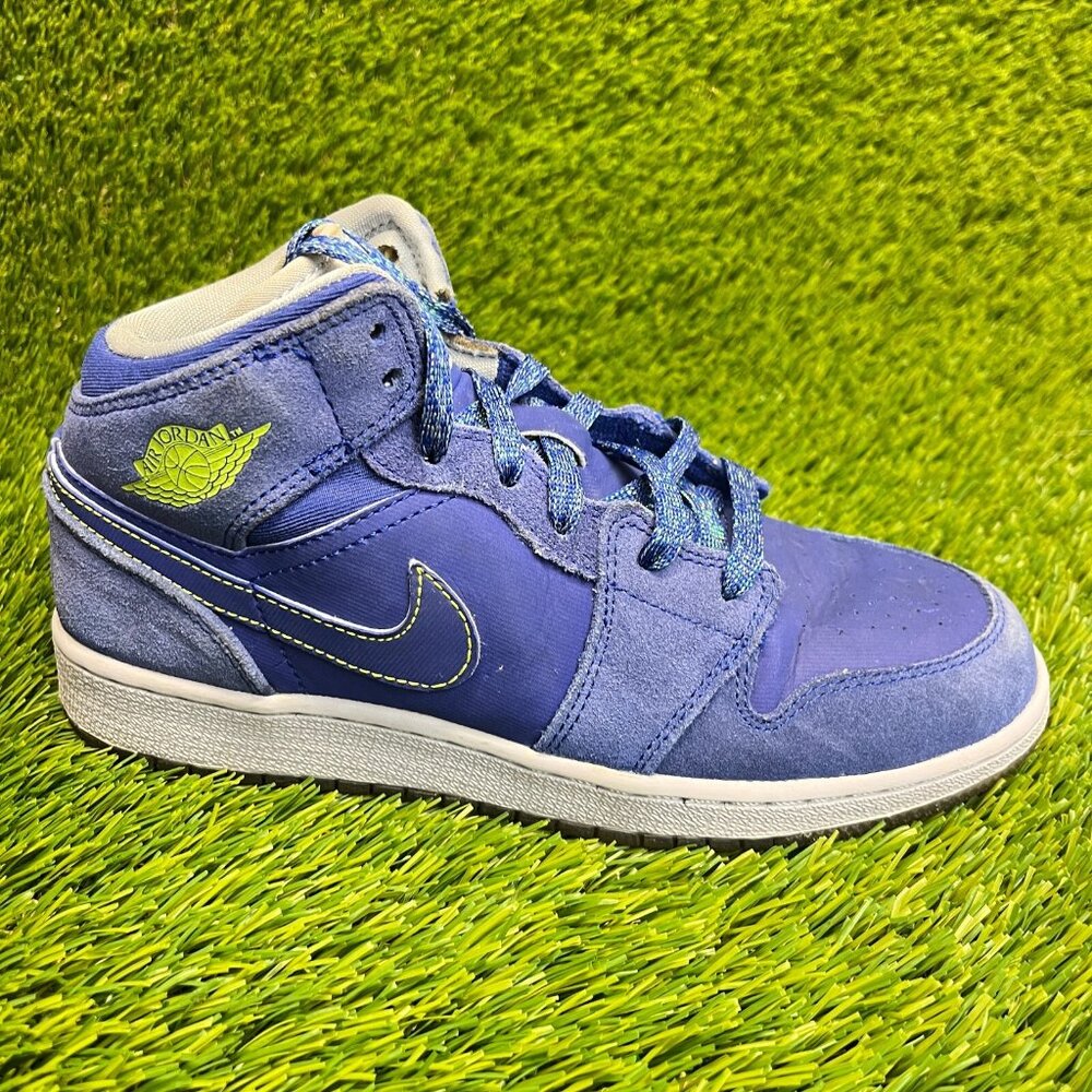 Nike Air Jordan 1‎ Mid Boys Size 4.5Y Blue Gray Athletic Walking Shoes Sneakers